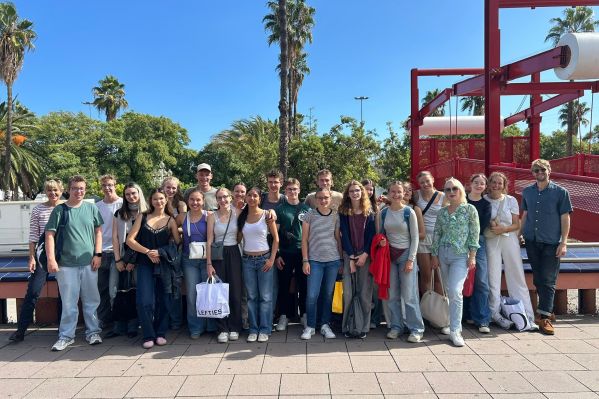 Gruppenfoto Orchesterfahrt Sant Feliu im Oktober 2025