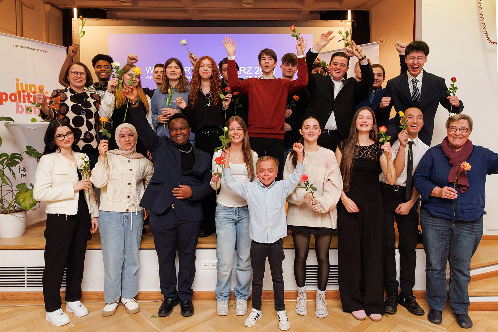 Fotografie: Gruppenbild des neuen Jugendbeirats