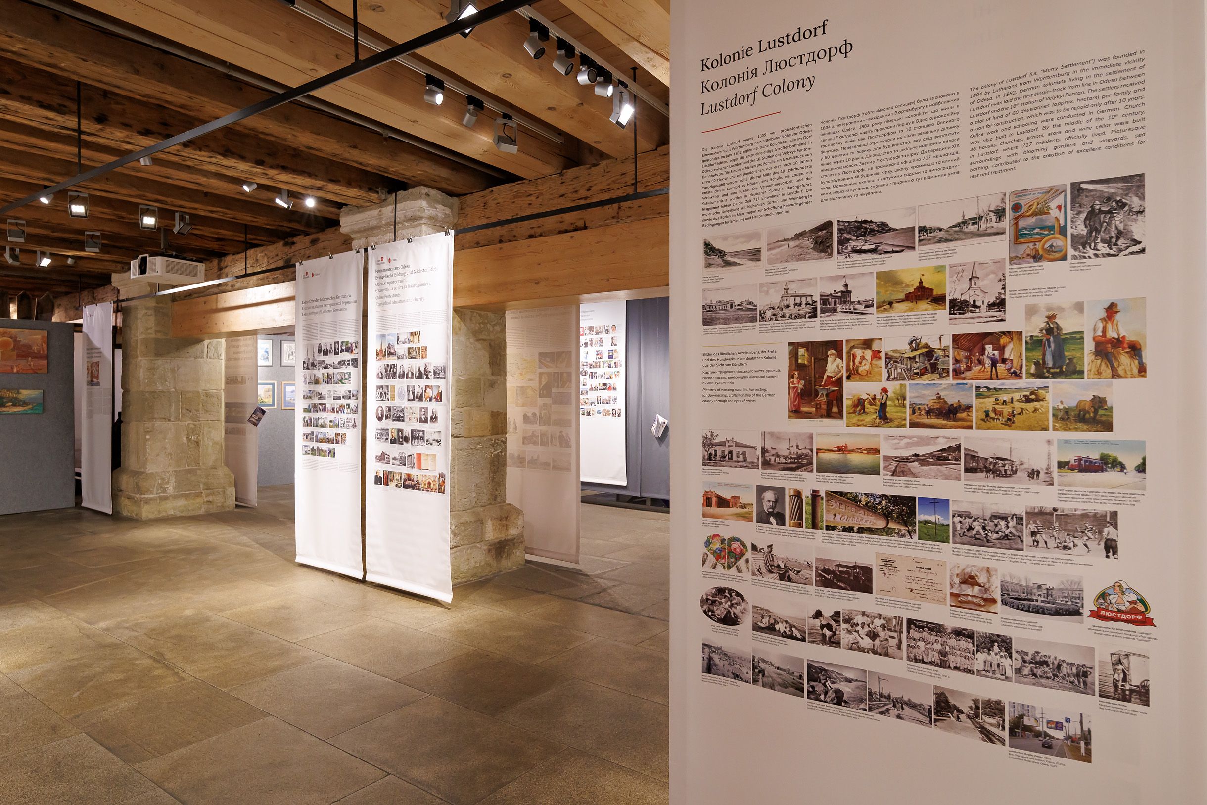 Impressionen der Ausstellungseröffnung „Die historische Heimat der Deutschen in der Ukraine“ im Besucherzentrum Welterbe