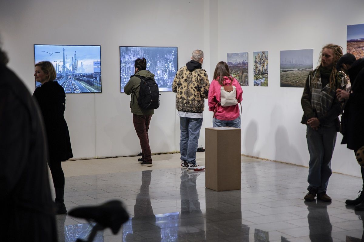 Fotografie – Blick in eine Ausstellung im M26