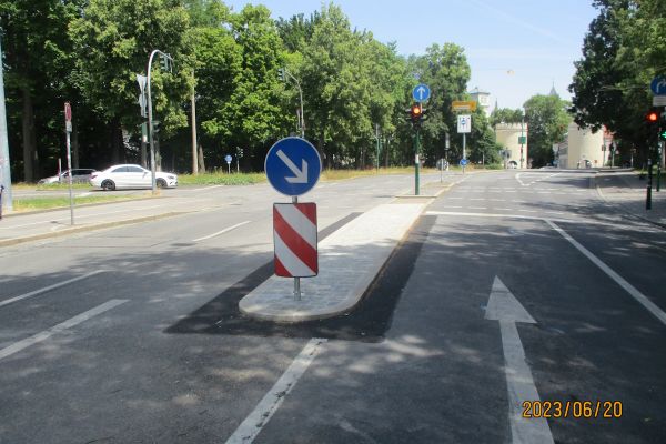 Fotografie – Mittelinsel Platz der Einheit