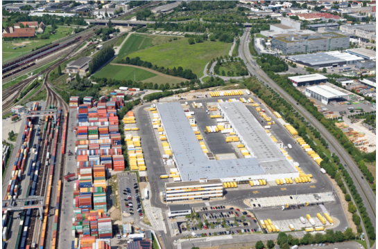 Fotografie: Containerdepot bzw. Industriegebiet Ostbahnhof aus der Vogelperspektive