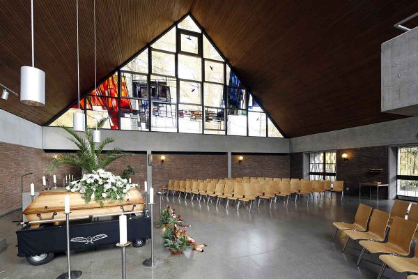 Städtische Bestattung - Trauerhalle