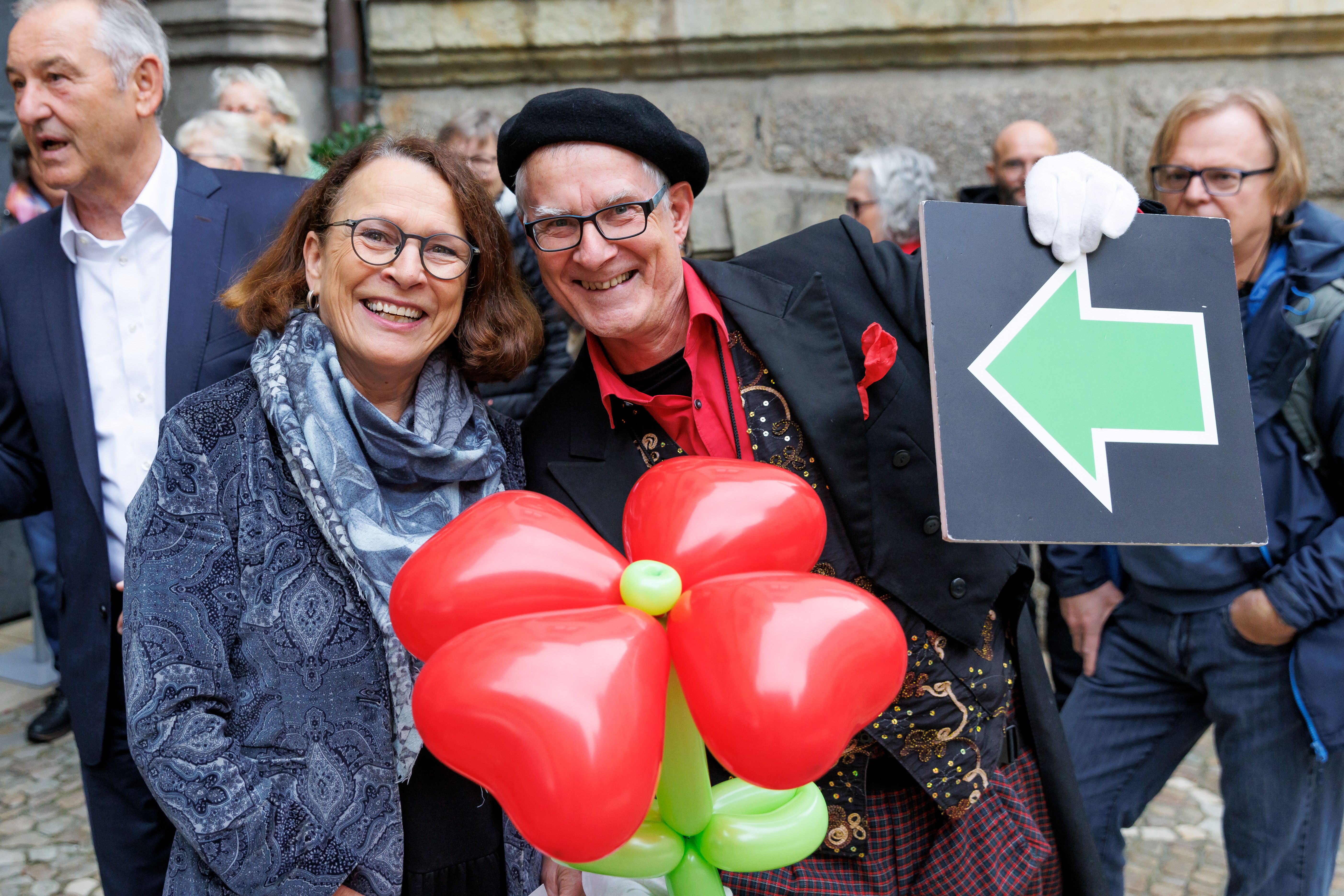 Fotografie: Clown Stephan Zenger unterhielt auch Oberbürgermeisterin Gertrud Maltz-Schwarzfischer.