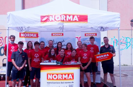 Sponsor-Norma (C) Adar