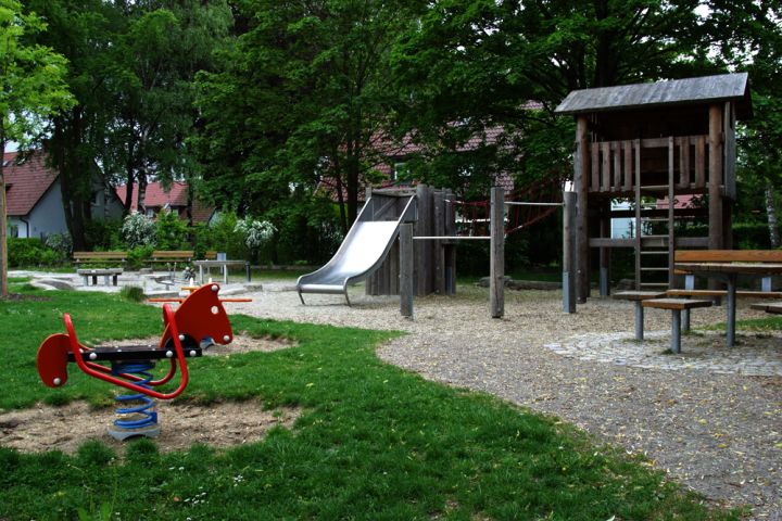 Spielplätze in Regensburg - Fellingerbergstraße © Stadt Regensburg