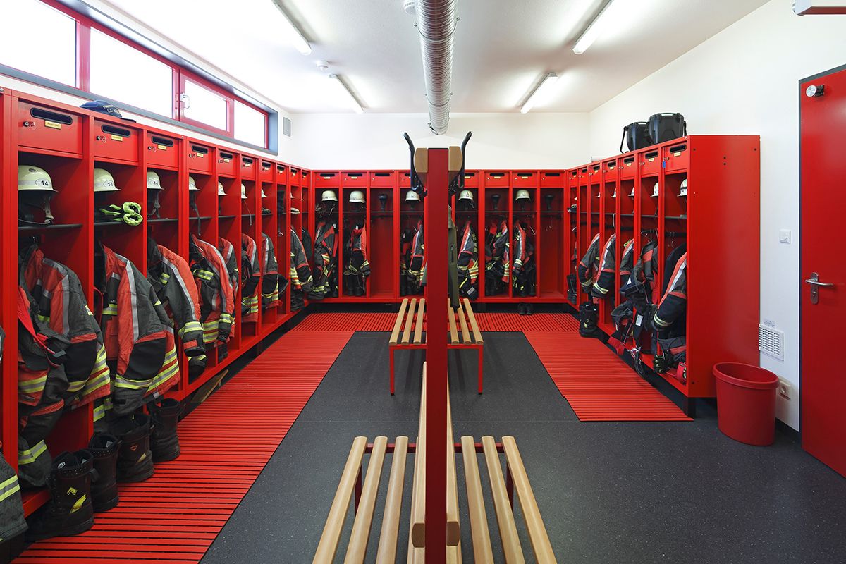Feuerwehrhaus Keilberg - EG - Umkleide Herren
