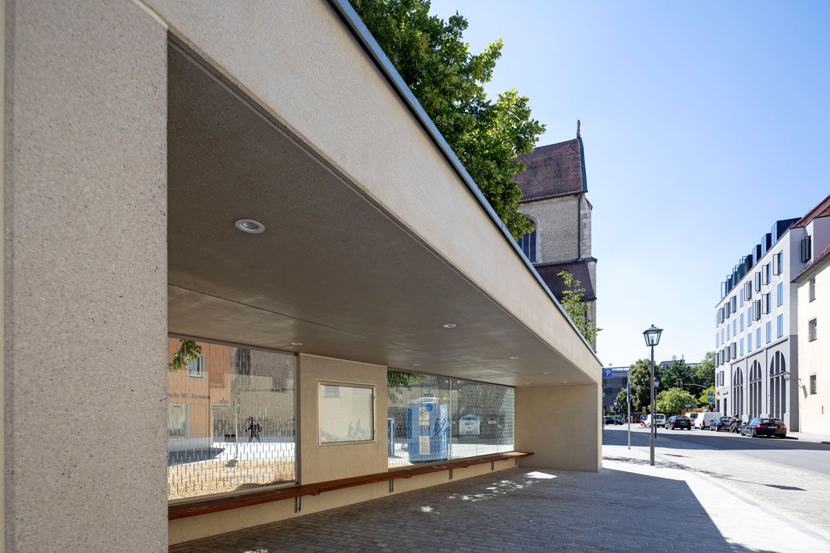 Die Toilette für alle am Schwanenplatz