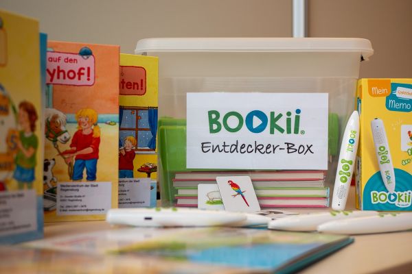 Vorschaubild Bookii-Box