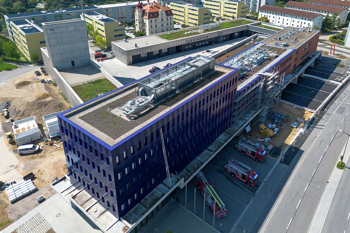 Fotografie - Luftaufnahme - Blick auf Neubau der Hauptfeuerwache Nordseite, Greflinger Straße