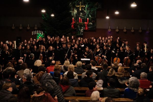 Weihnachtskonzert 2025 01
