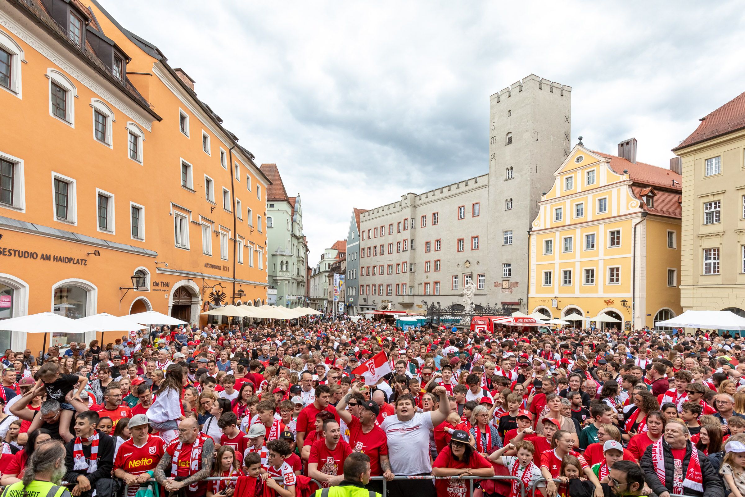 JR 24 Aufstiegsfeier SSV Jahn Regensburg