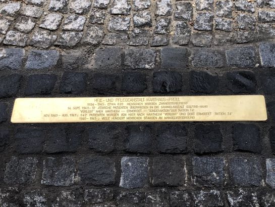 Erinnerungskultur - Stolperschwelle 