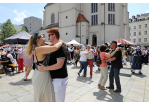 Fotografie: Tanzende Paare auf dem Neupfarrplatz