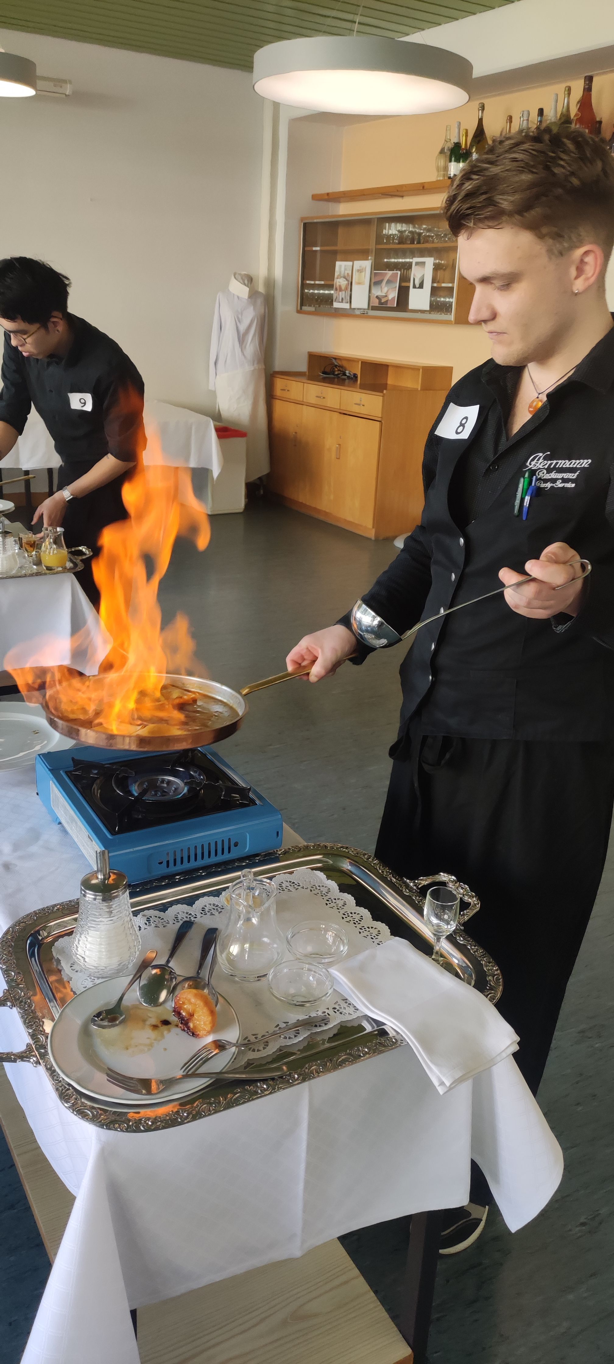 Jugendwettbewerb Gastronomie 2023 Flambieren