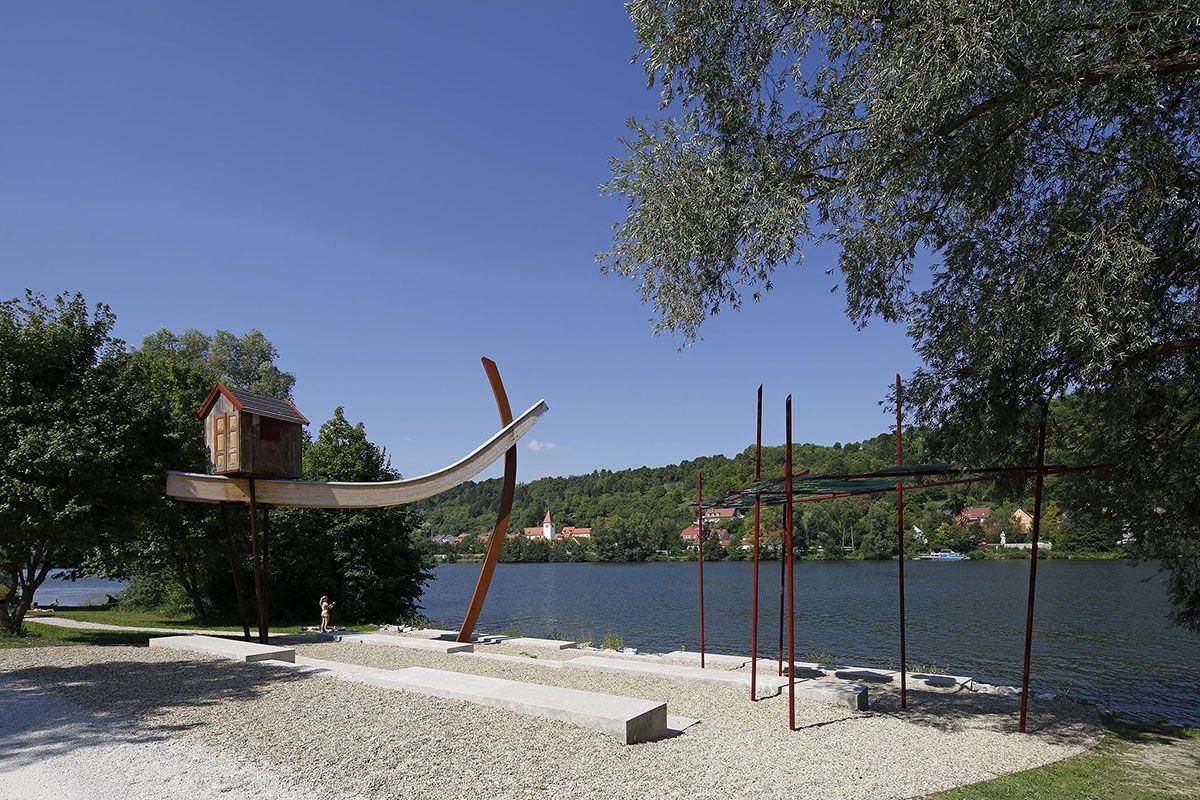 Fotografie - Sitzfläche an Donau