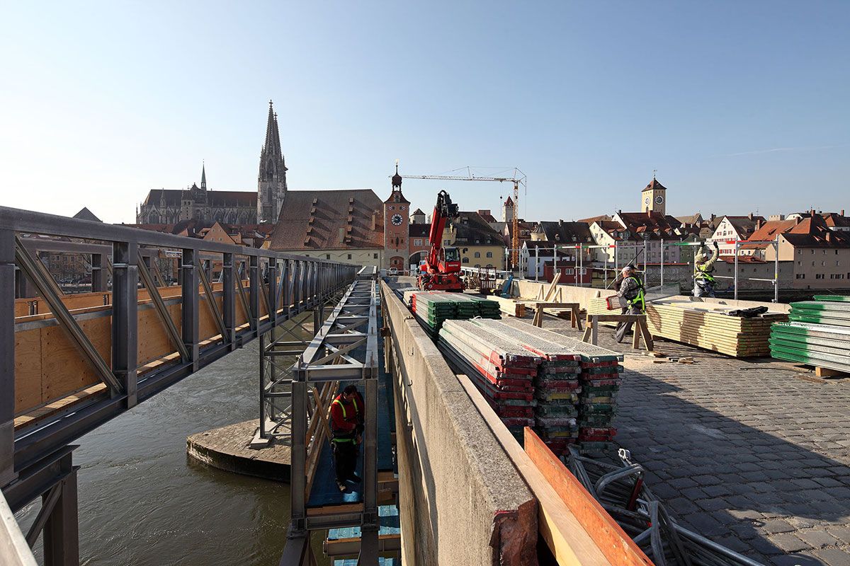 Steinerne Brücke - Impressionen - Baustelle 2014