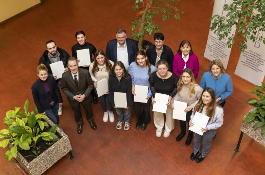 Gruppenfoto bei der Verleihung des Aumüllerpreises Januar 2023