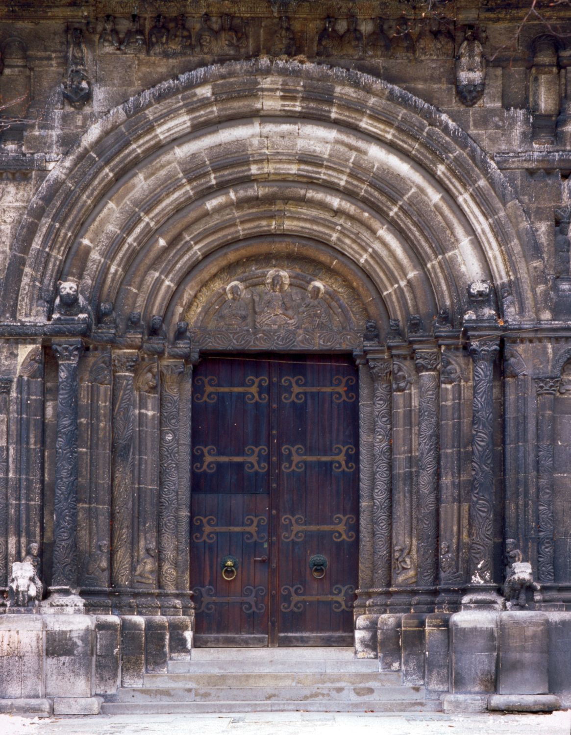 Schottenportal Gesamtansicht 