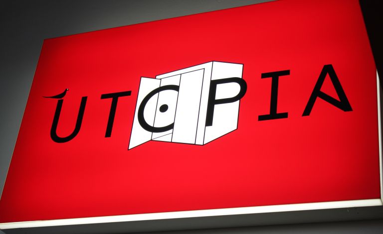 JUZ Utopia - Banner Startseite - Leuchttafel