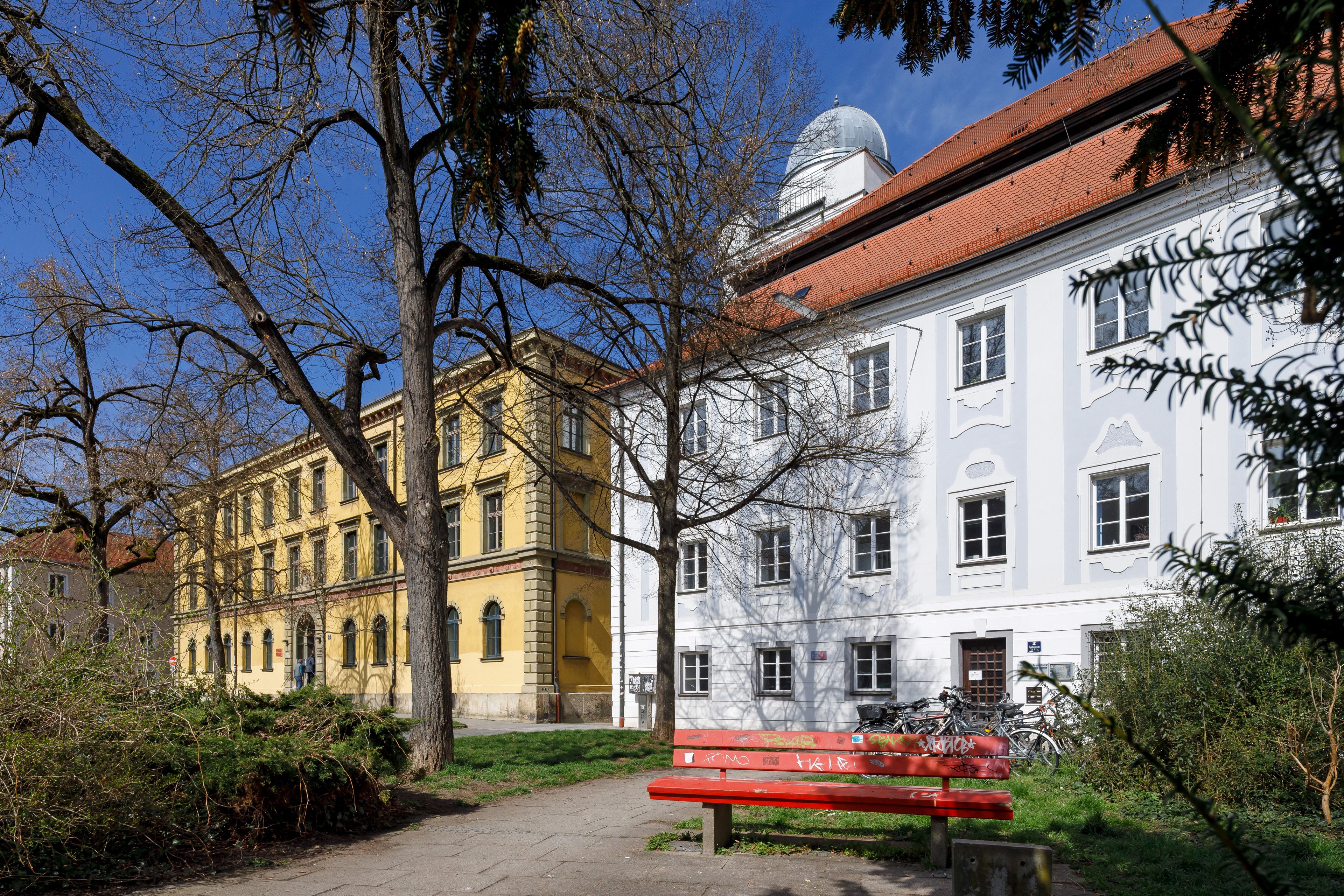 Fotografie: Gebäude am Ägidienplatz