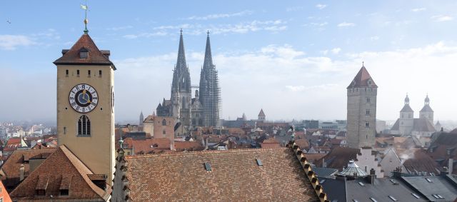 Fotografie - Dächerblick - Rathausturm und Dom