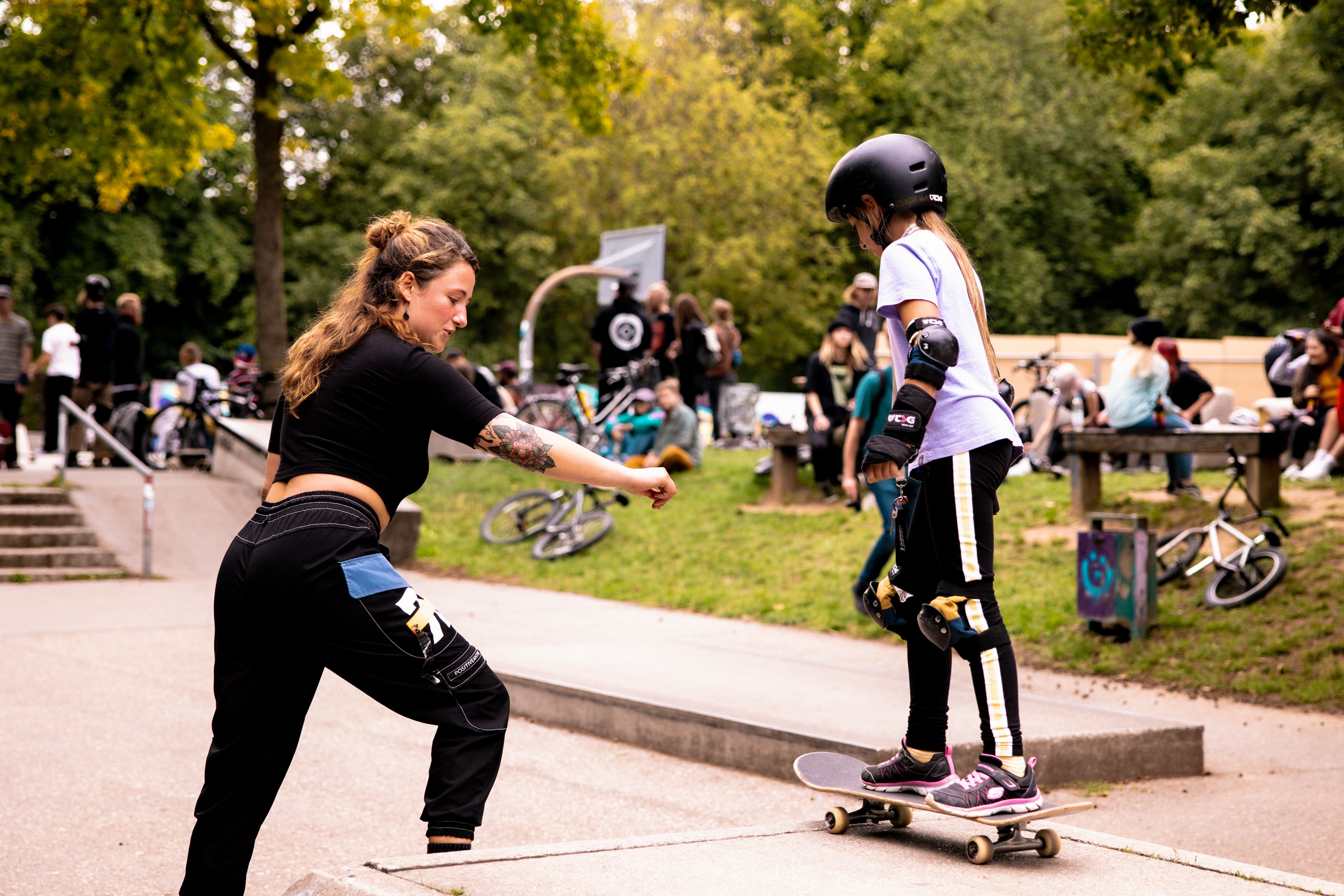 Skate-Workshop auf dem Viertelfest am Skatepark JUZ Arena