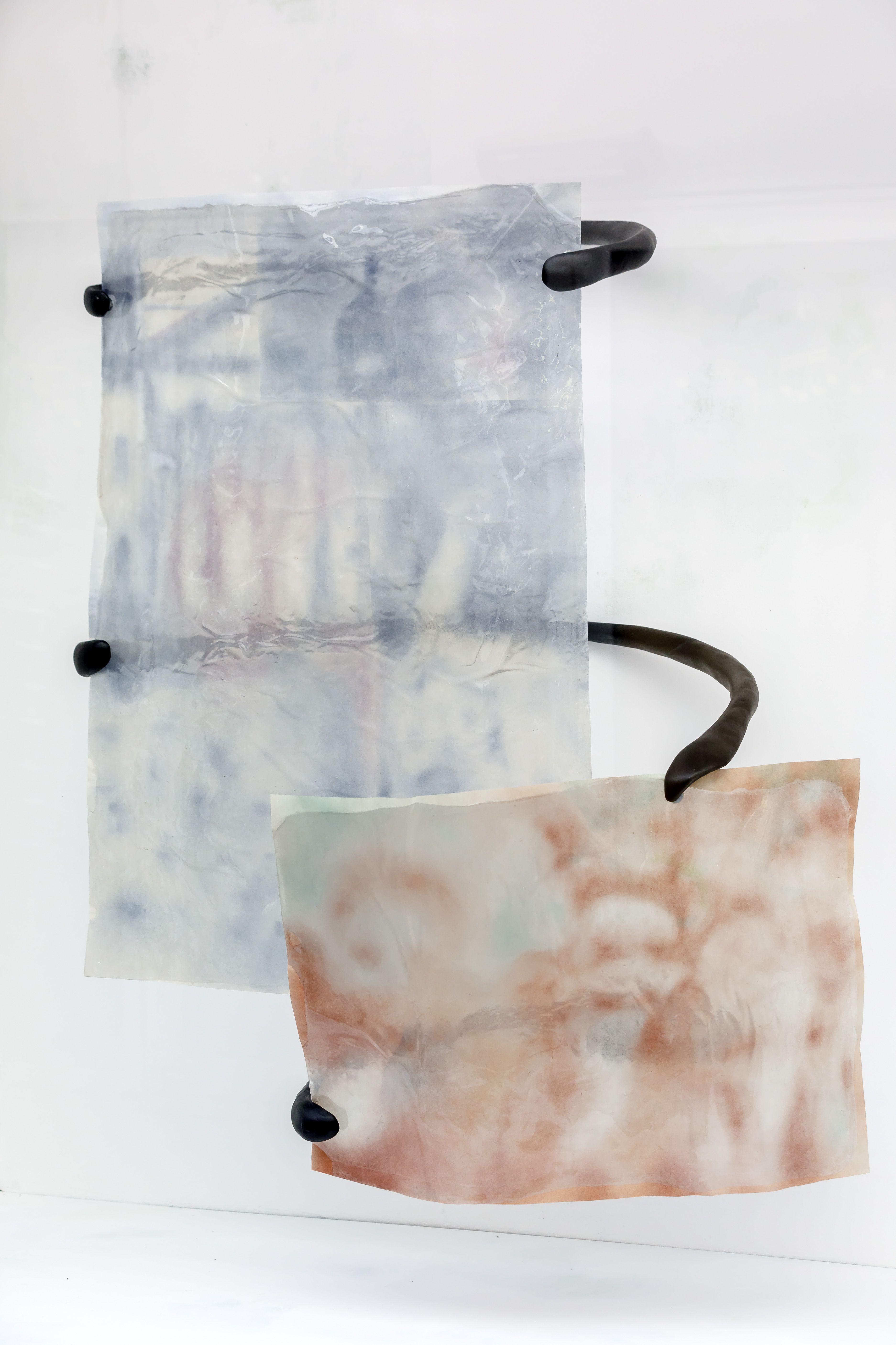 Die Fotografie zeigt die Ausstellung „L'humide image“ 