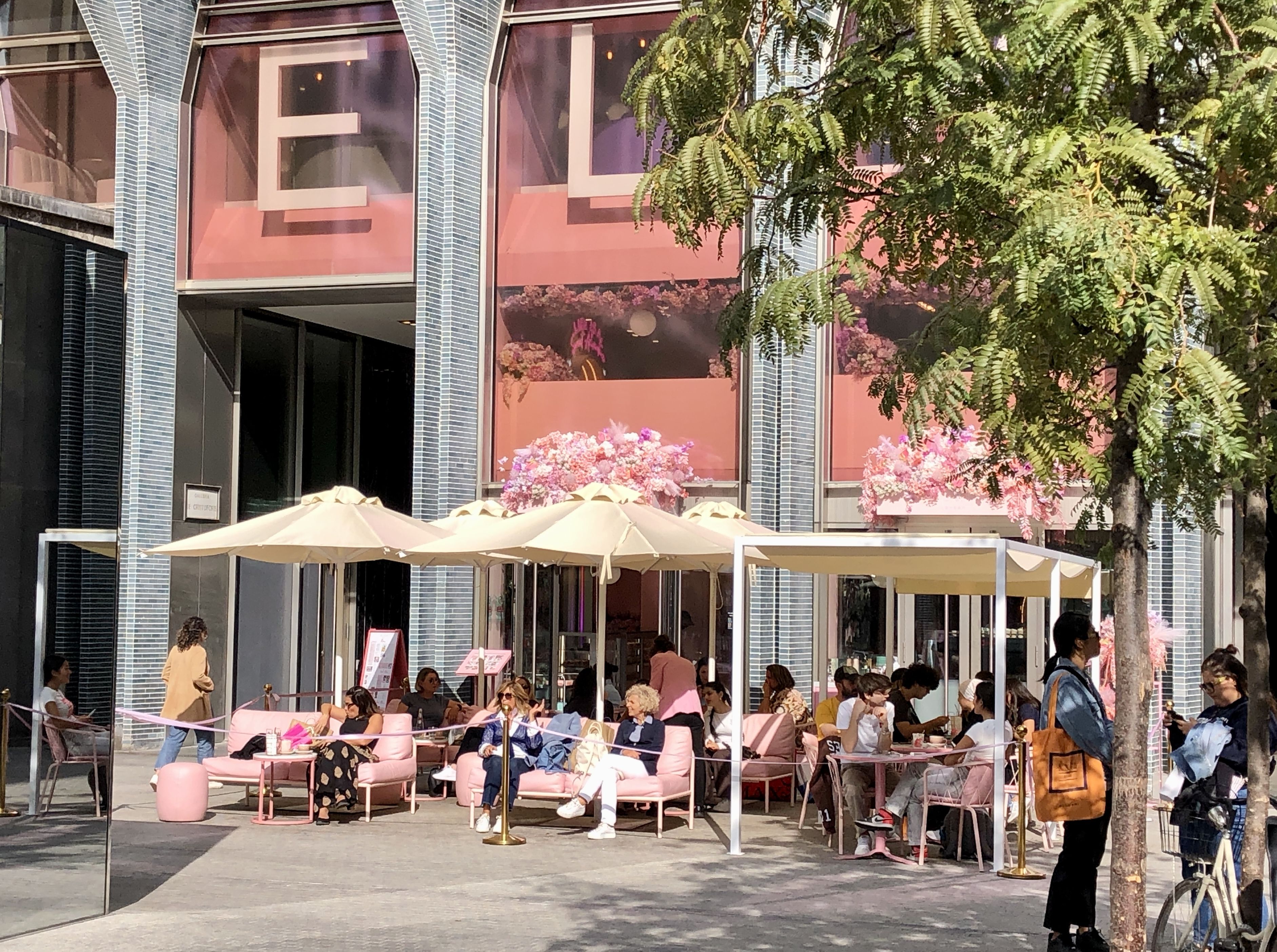 Rosa Cafe in Mailand
