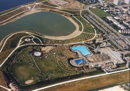 Fotografie: Luftbild auf den Donaupark 1974 © Lorenz Wolf