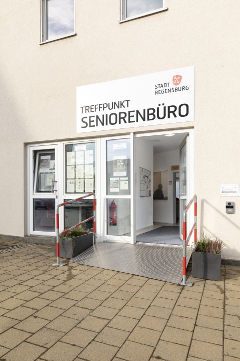 Stadt Regensburg - Beratungsbüro SelbstBestimmt im Alter! - Die  Notfalldose