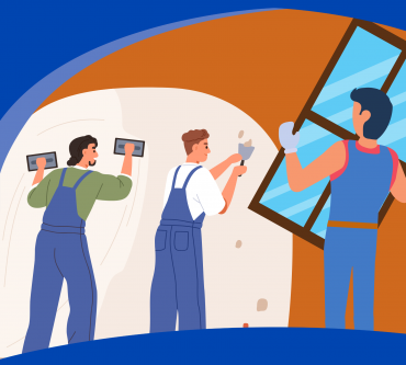 Das Bild zeigt drei Handwerker, die an einer Hauswand arbeiten. Einer der drei Handwerker hält ein Fenster in der Hand. Die anderen beiden arbeiten mit Werkzeug. Im Hintergrund ist eine Wand in grau und orange zu sehen. Oben und unten ist der Hintergrund blau. Das Bild ist eine Zeichnung.