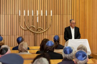 Fotografie - Reichspogromnacht; Gedenkveranstaltung in der Synagoge am 9. November 2022 mit Bürgermeister Ludwig Artinger