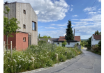 Fotografie: Straße in der Ortschaft Kager