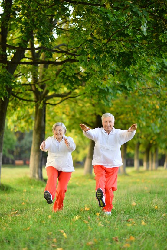 Fotografie - Ein Mann und eine Frau beim Sport 