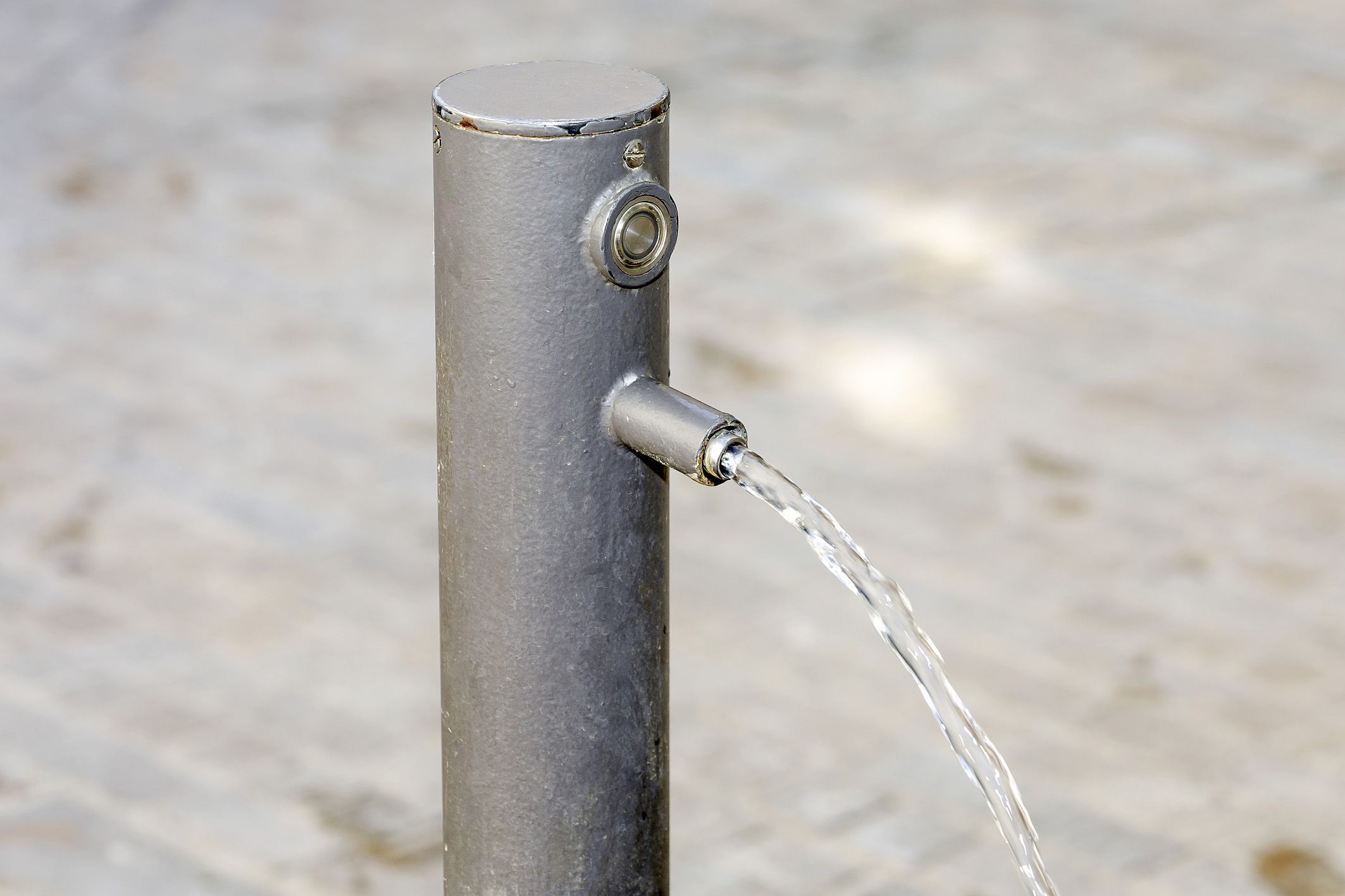 Trinkwasserbrunnen am St. Kassians-Platz.
