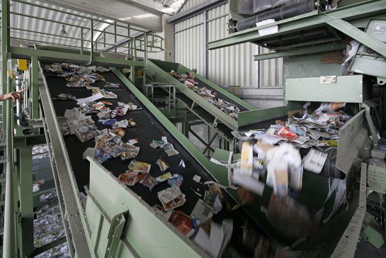 Papierrecycling (C) Bilddokumentation Stadt Regensburg