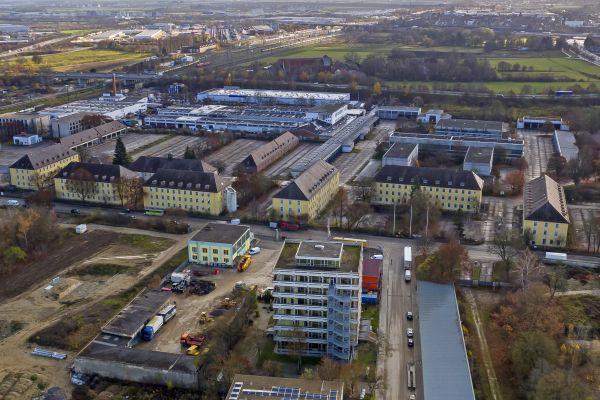 Fotografie: Luftaufnahme der Prinz-Leopold- und Pionierkaserne