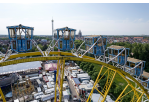 Fotografie: Blick über die Regensburger Dult. Im Vordergrund das Riesenrad.