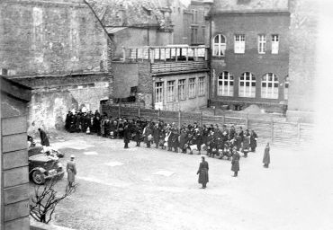 Deportation im April 1942 - Am Brixener Hof