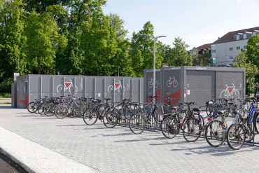 Abgestellte Fahrräder.