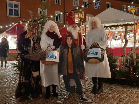 Fotografie: Nikolaus-Aktion auf dem Weihnachtsmarkt (C) Iris Eibl