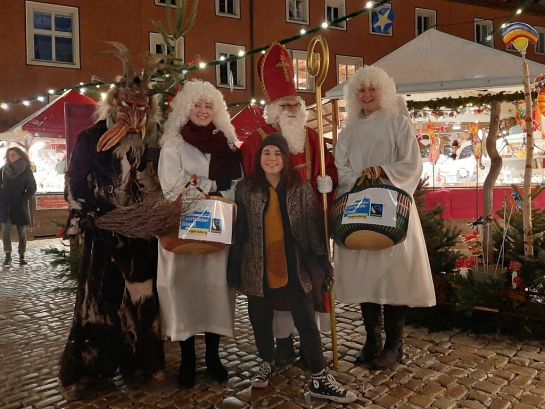 Fotografie: Nikolaus-Aktion auf dem Weihnachtsmarkt