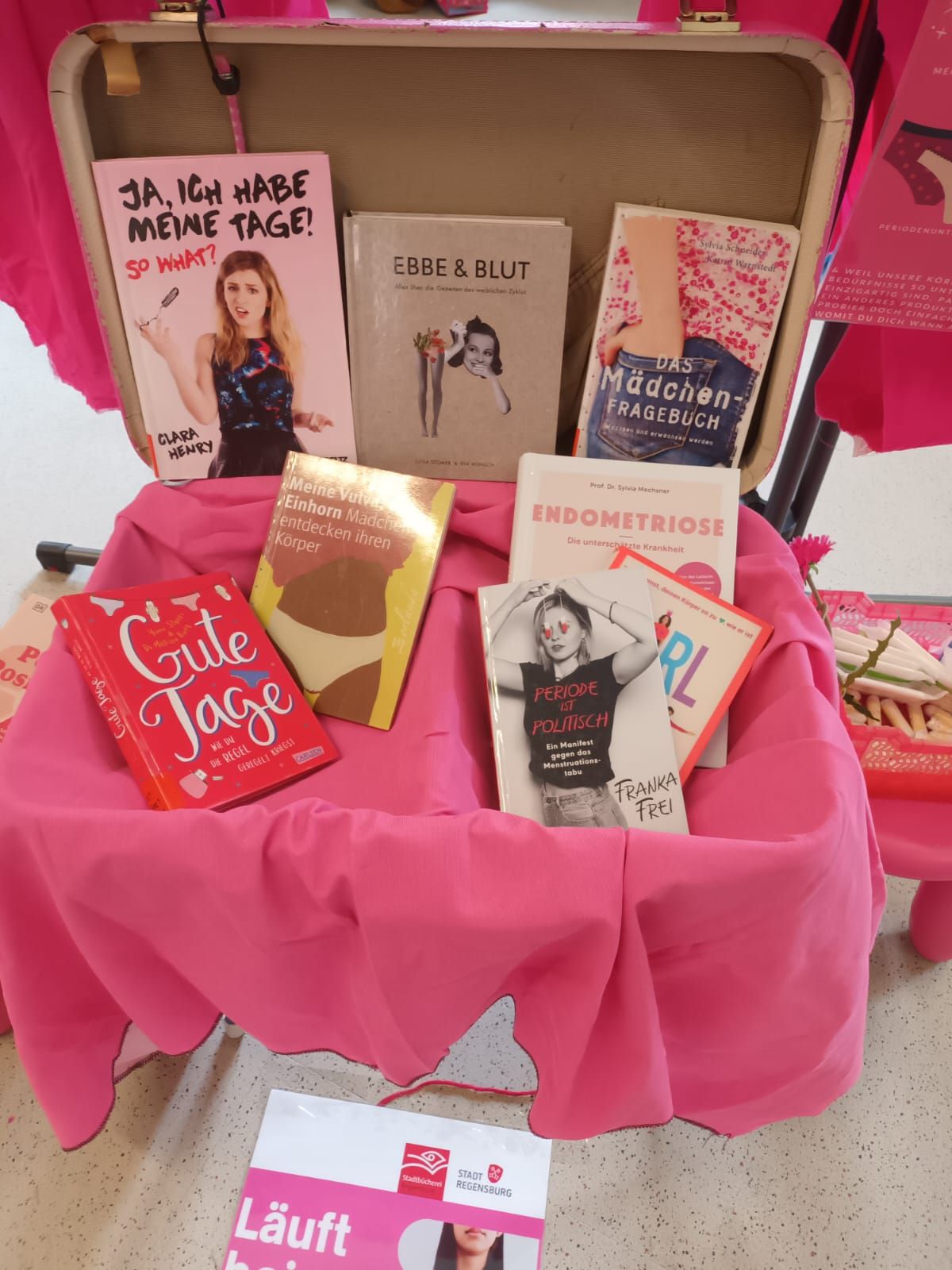 Buchtipps zum Thema Menstruation 