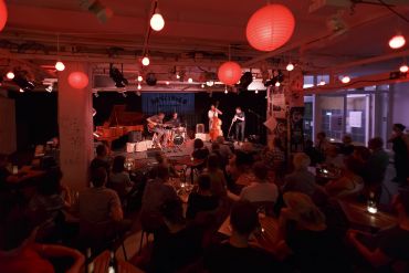 Bühne für die Regensburger Kultur- und Kreativwirtschaft: das Degginger in der Wahlenstraße
