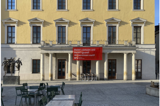 Es wird wohl noch einige Zeit dauern, bis die Menschen wieder ins Theater gehen dürfen.