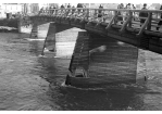 Rückblick - Eiserne Brücke 1947 (C) Bilddokumentation Stadt Regensburg