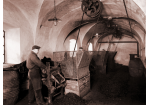 Fotografie: Historisches Bild der Arbeit in der Schnupftabakfabrik
