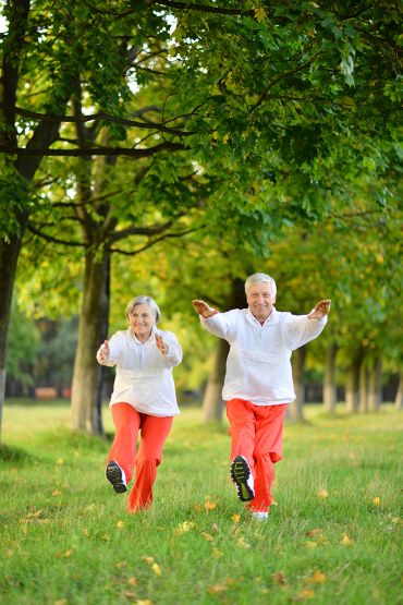 Fotografie - Ein Mann und eine Frau beim Sport 