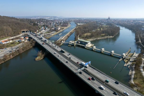 Luftbild - A 93 Pfaffensteiner Tunnel und Brücke